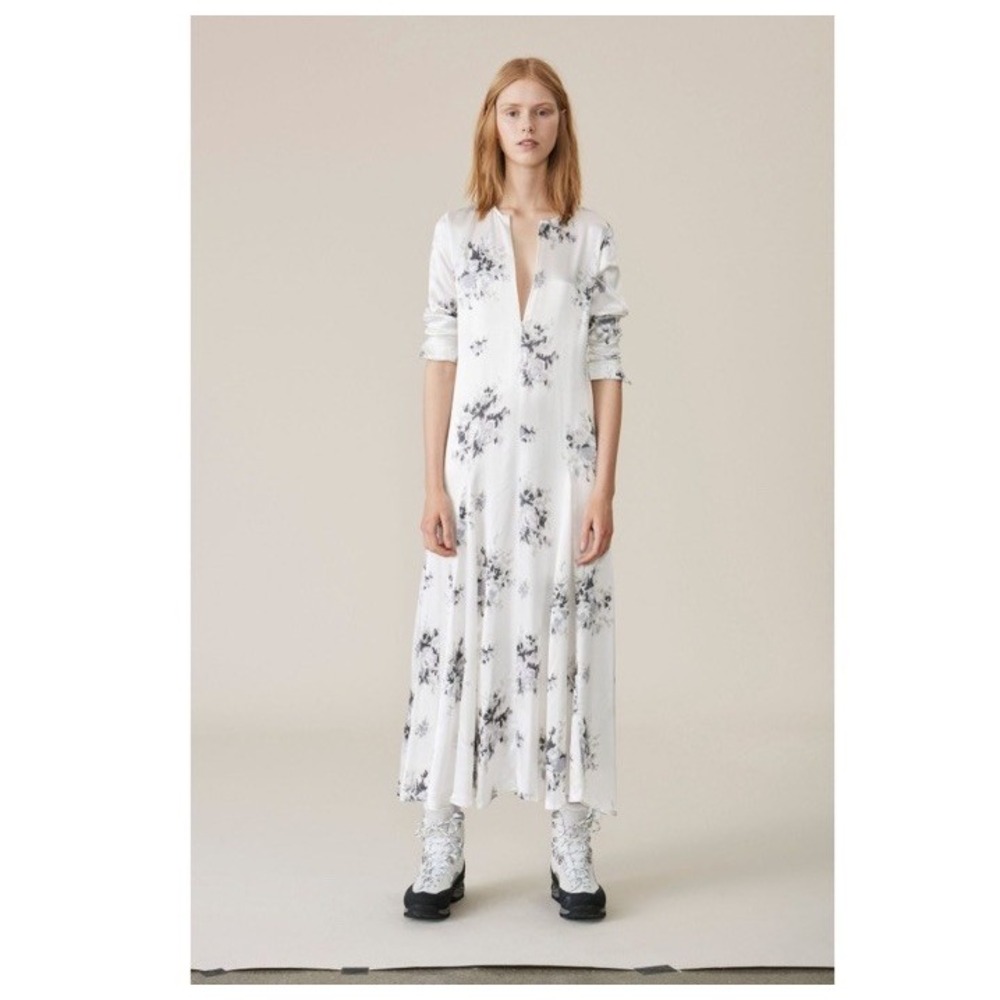 GANNI Cameron Satin Maxi Dress Size 40‎ White Long Floral Sleeve 100% Viscose